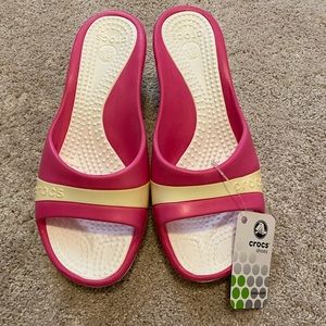 Croc wedge sandals